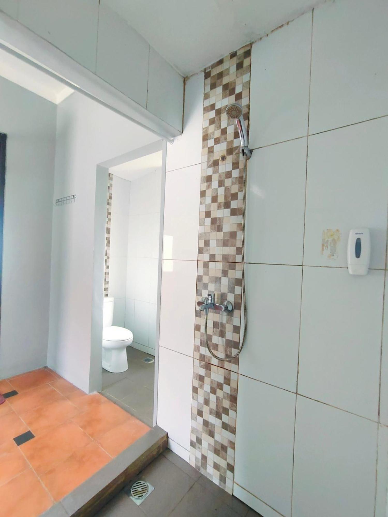 Degung Hillside Hotel Bogor Exterior photo